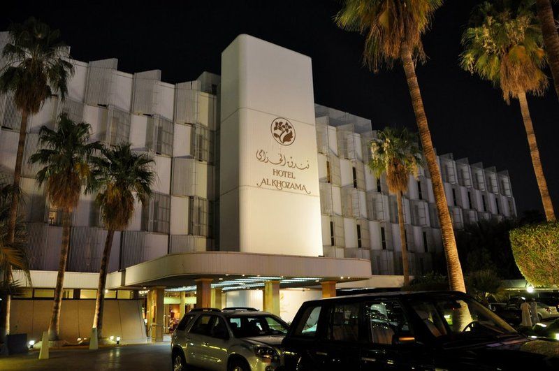 Al Khozama Hotel Riaad Buitenkant foto