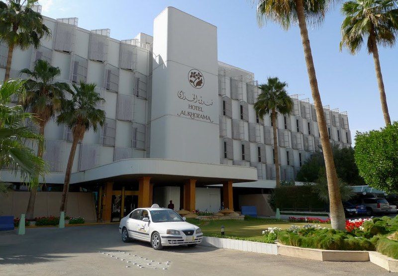 Al Khozama Hotel Riaad Buitenkant foto