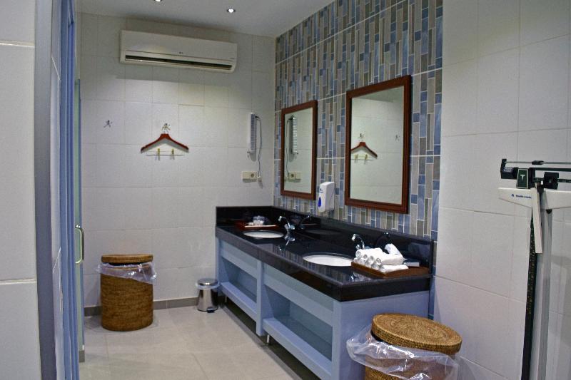 Al Khozama Hotel Riaad Buitenkant foto