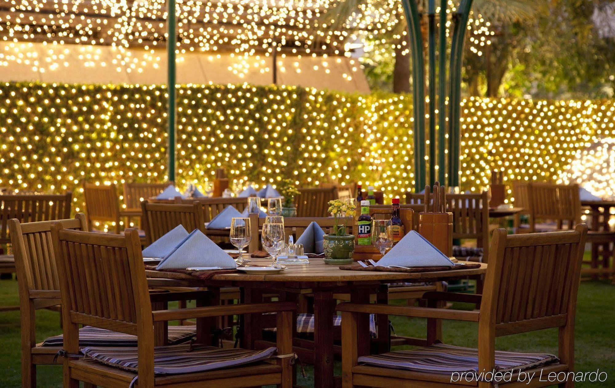 Al Khozama Hotel Riaad Buitenkant foto